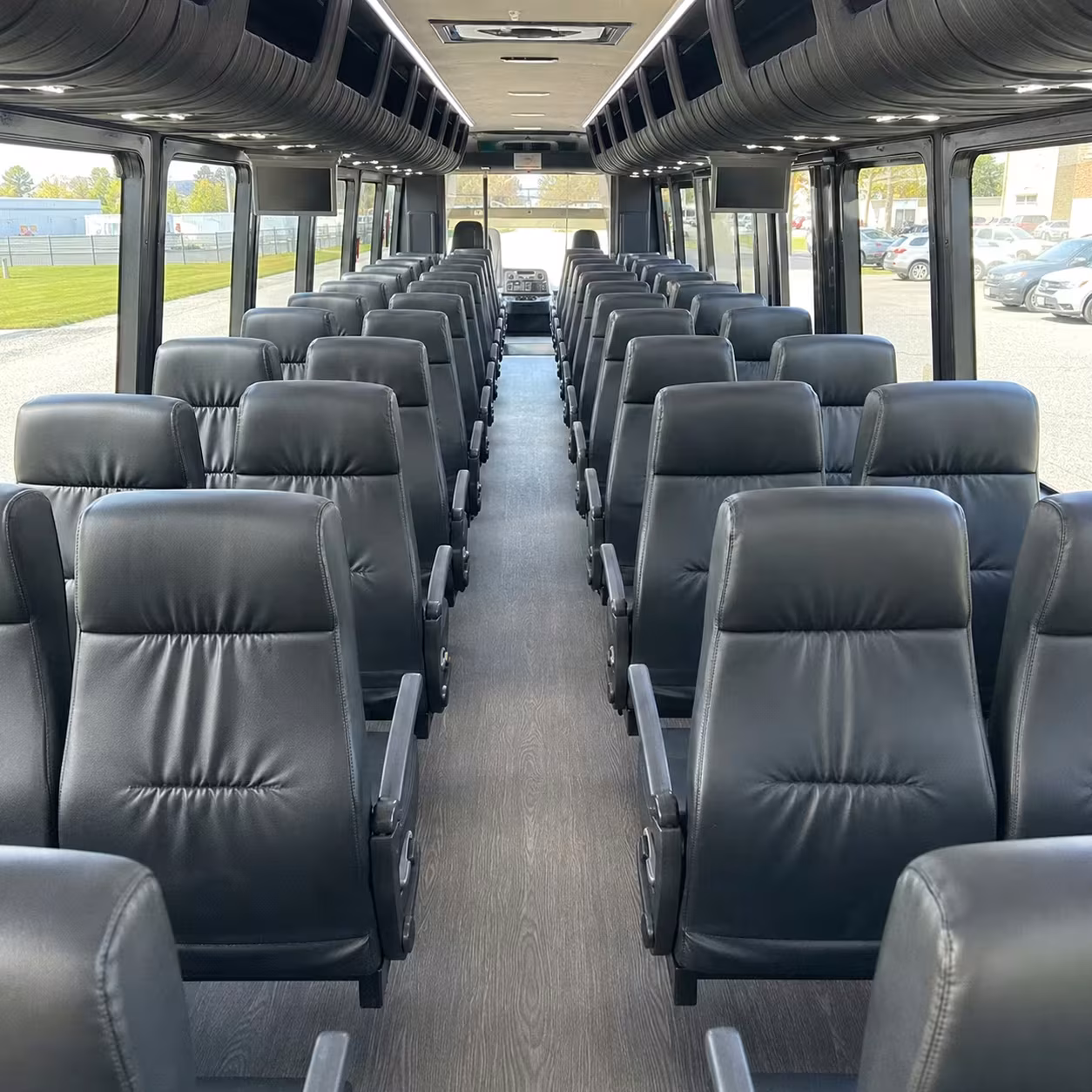 topeka church minibus rentals for nearby faith day trips