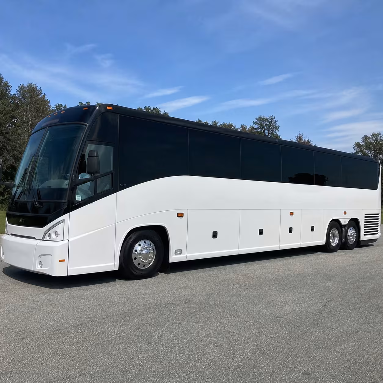 topeka shuttle buses for multi airport trips to foe and mci